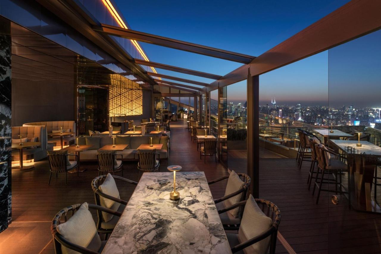 The Ritz-Carlton Shanghai, Pudong מראה חיצוני תמונה