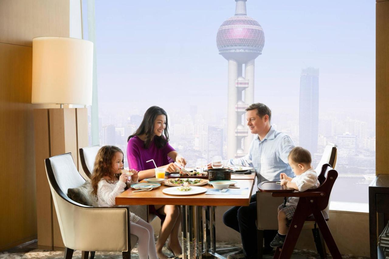 The Ritz-Carlton Shanghai, Pudong מראה חיצוני תמונה